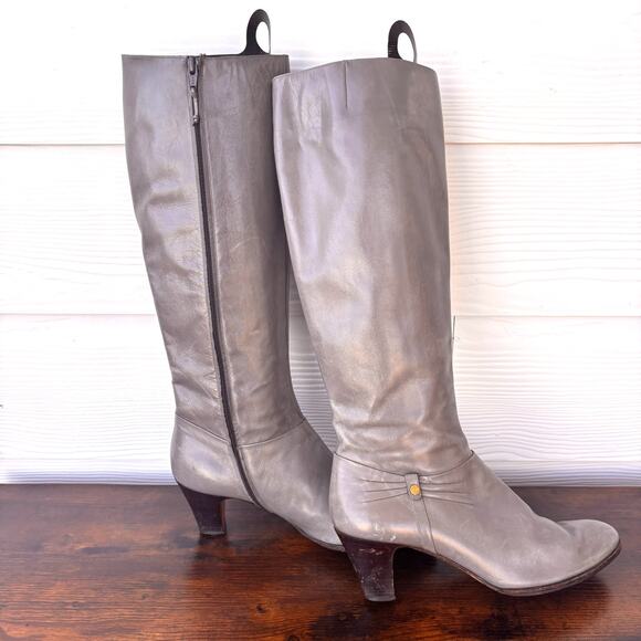 Salvatore Ferragamo Women’s Tall Leather Boots 10 AAA Gray – Made in Italy - Picture 4 of 13